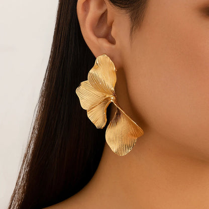 Lilaa Flower Earrings