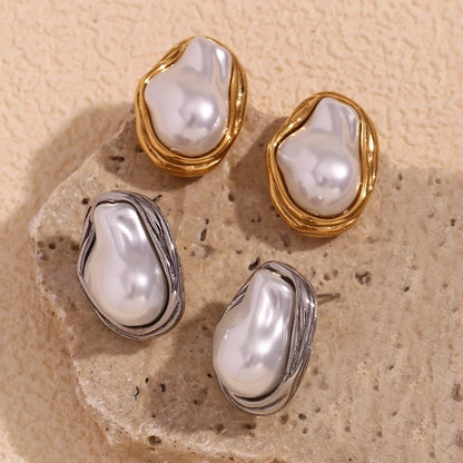 Oriel Pearl Earrings