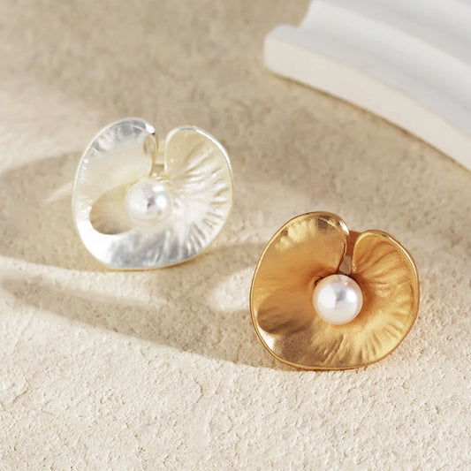 Zaana Shell Ring